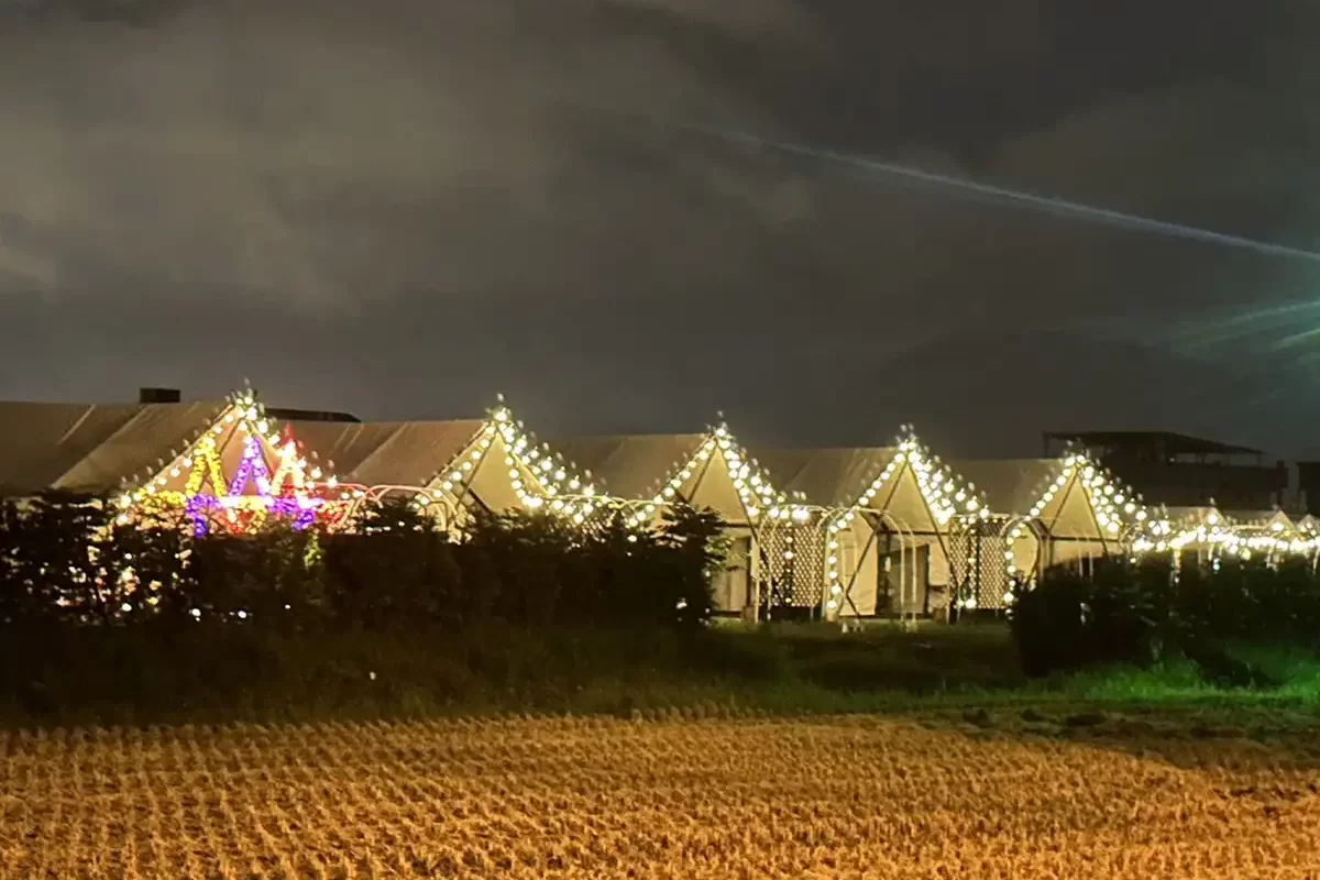 幸福鬆餅站-宜蘭空間設計-宜蘭家具設計-宜蘭花藝設計-宜蘭豪華帳-宜蘭組合屋_露營_室外_08